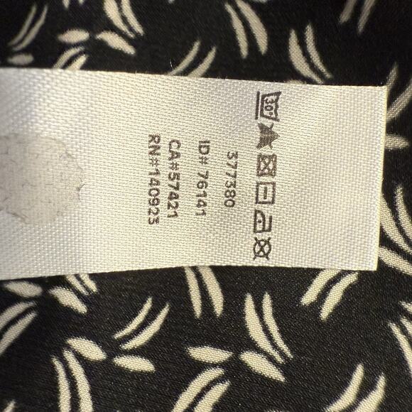 Ann Taylor Loft Media Geo Print Swing Top Black Ivory S Coastal Casual 88-11 - Picture 14 of 14